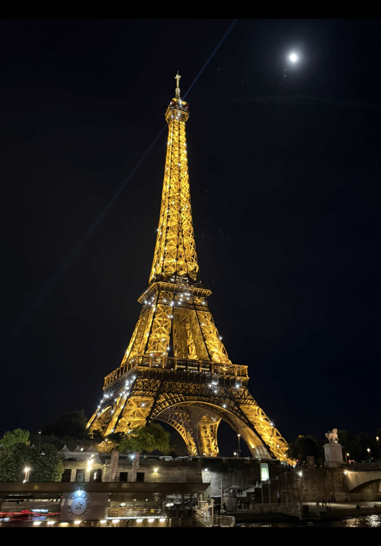 Pagiiie 🤩✨✨✨ fall in love again and again  #paristrend #paris #eurotrip 