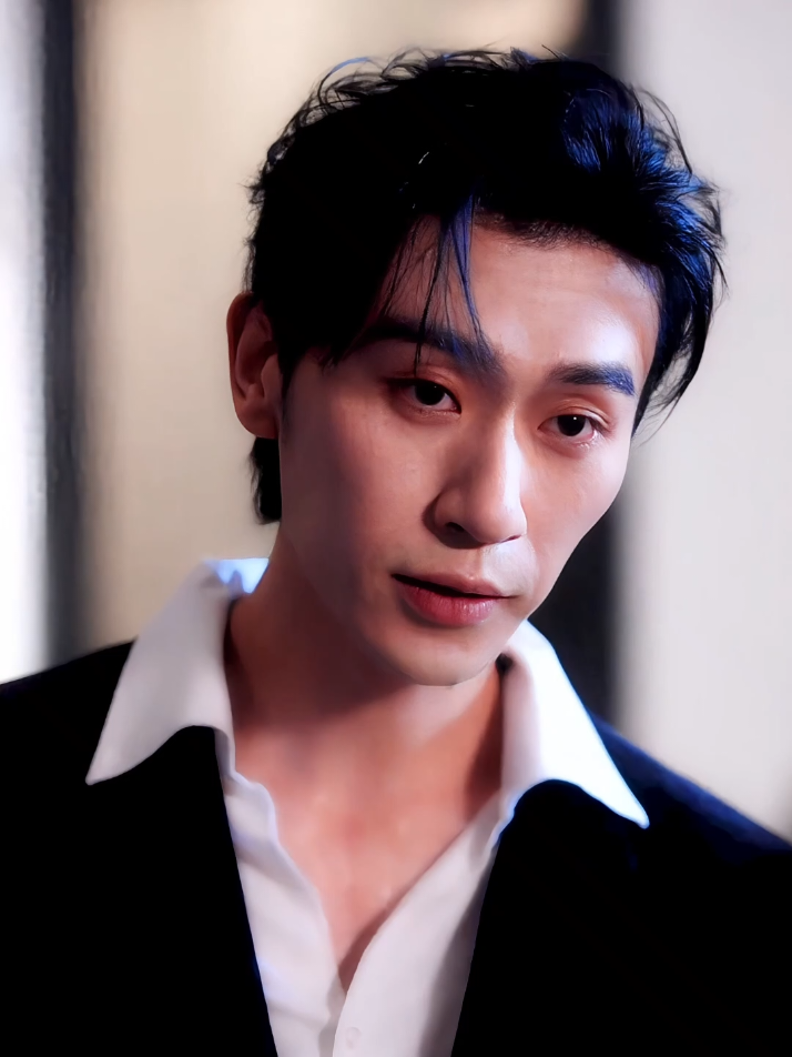 Neither of them would allow anyone to hurt each other.💪 #shortdrama #chensi #fangjin #allaboutsecretaryli #GYLMSDYQ 