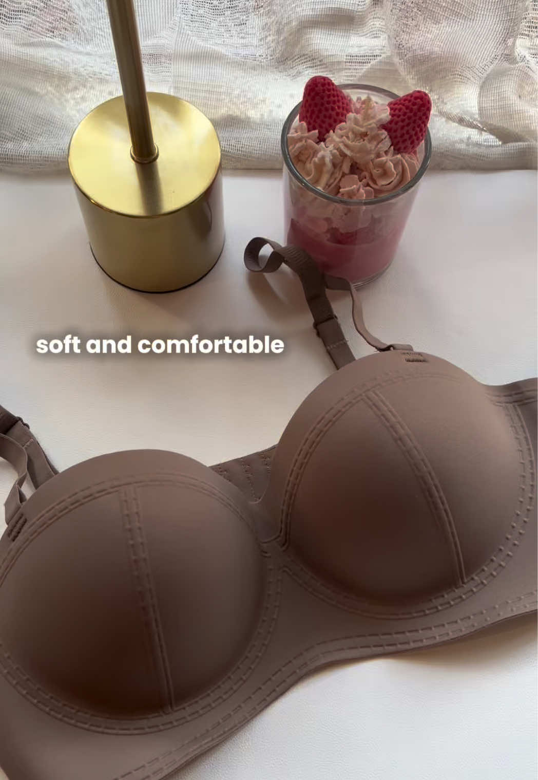 get that lift without sacrificing comfort ✨ try @ecora_official’s bare lift multiway bra now! 😉 #ecora #ecoraph #seamless #seamlessundies #comfortalldaylong 