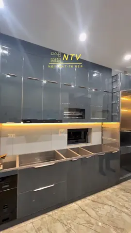 Màu ghi - sự lựa chọn hoàn hảo trong việc cân bằng giữa tính thẩm mĩ và công năng. Dành cho các bác yêu thích sự sạch sẽ và sang trọng #tubepinoxcanhkinh #tubepinox #noithatdep 