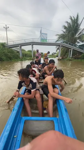 Tuy yếu nhưng chúng tui đoàn kết #ngontraemini #volai 