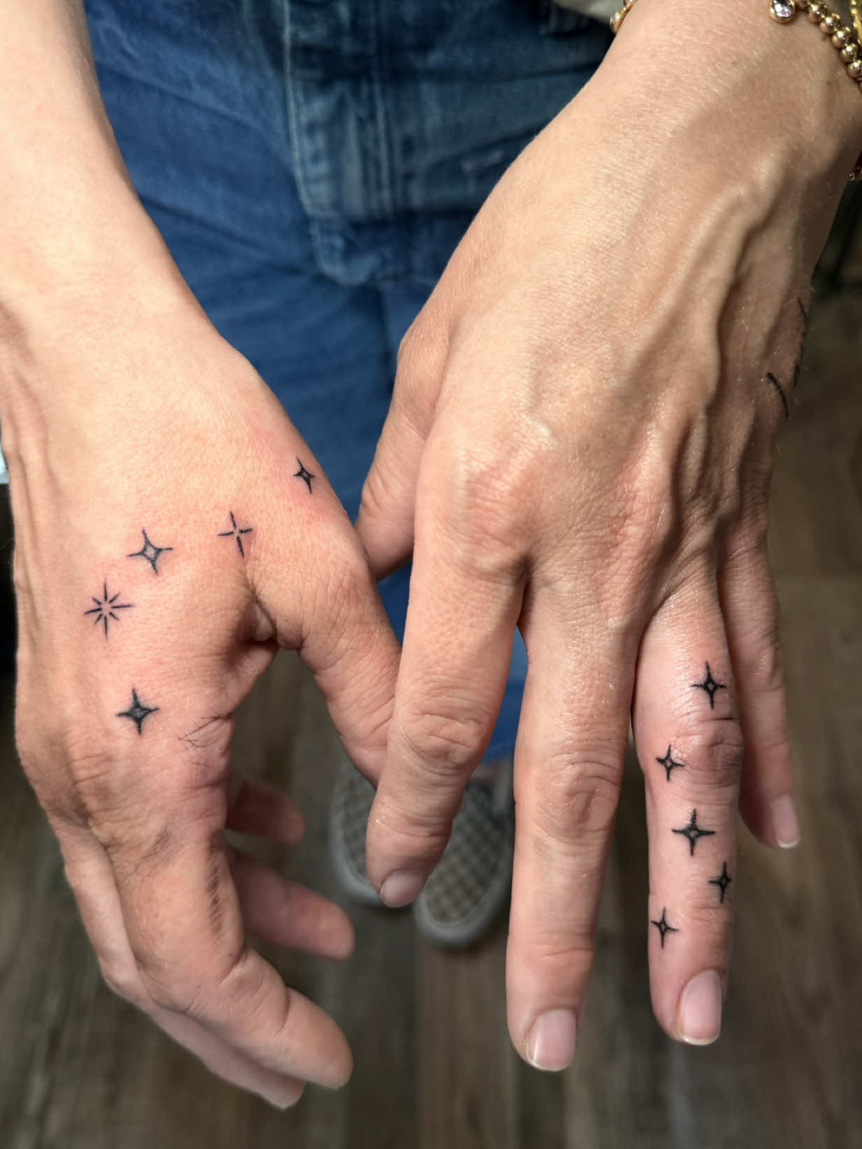 Yes, I do small tattoos too, because sometimes meaningful can be a subtle statement too.  I hope all you beautiful women, mothers, sisters, aunties, cousins, friends, and all bad ass women have a great weekend.  #femaletattooer #finelinetattoo #handtattoo #momtiktok #letsgogirls 