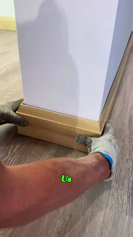 Why Don’t Painters in the U.S. Use This Trick?#DIYPainting#PaintingTips#CleanLines#CleanLines#CleanLines 