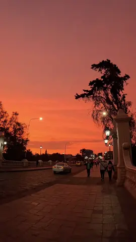 Un incendio de calma en la ciudad #arequipa #sunset #peru #sunsetphotography #zxycba 
