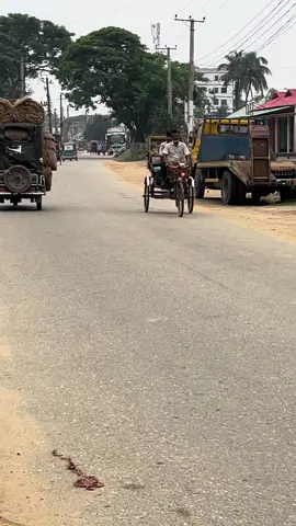 পারলে ব্যানার টা গ্যাস করুন😅