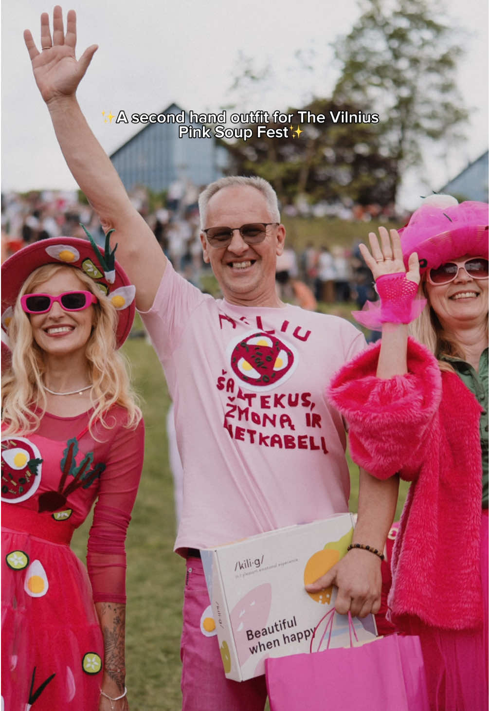 We can’t wait to see Vilnius turn pink! Did you know Vinted is Lithuanian? Which festivals are you using Vinted for your outfits for this summer?  #pinksoupfest @Go Vilnius 