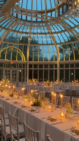 New York City wedding at the Palm House located in the Brooklyn Botanic Gardens #nywedding #nycweddingvenue #nyweddingvenue