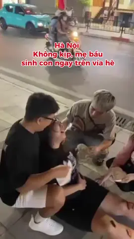 Chuyện thật như đùa, mẹ bầu đau quá sinh ngay đc luôn. Cũng may. Mẹ tròn con vuông vượt cạn ngoạn mục luôn.😱😱