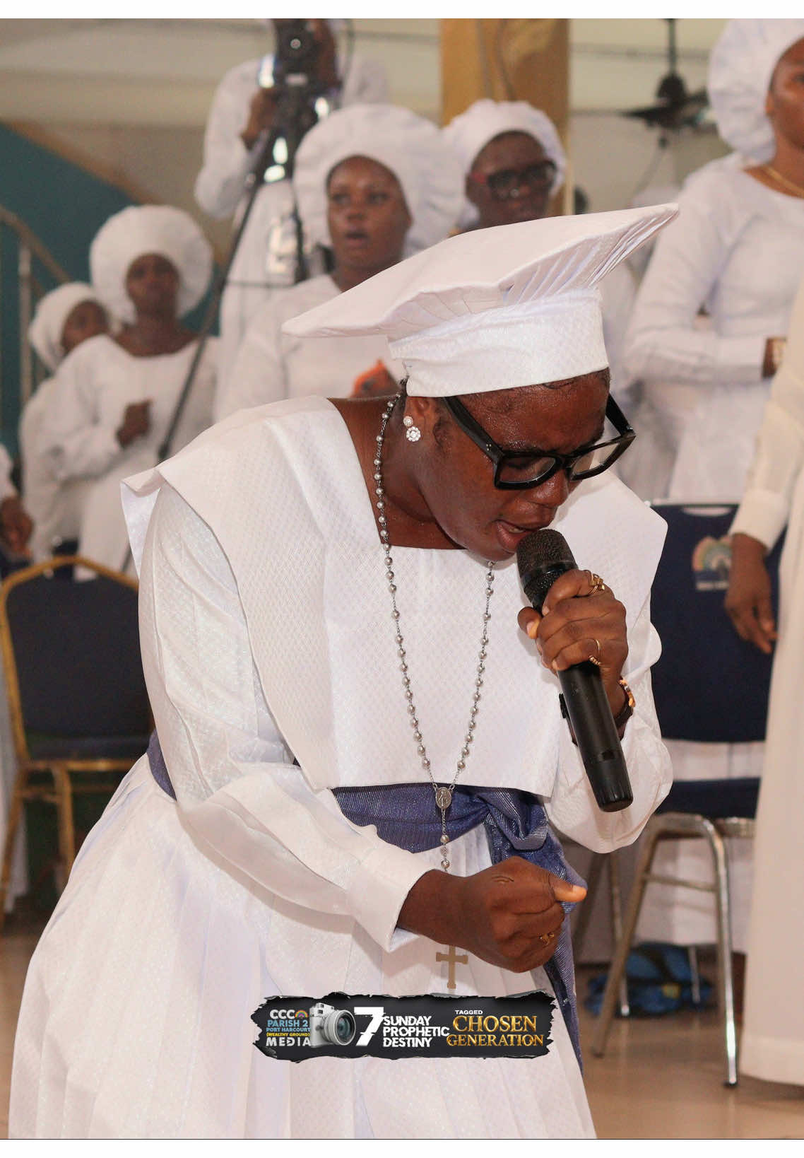 Nothing beats intentional worship🥺🥺 Kaiiii when we call he hears our voice 🔥🔥🔥🕊️ @WARRI LUXURY GARMENT VENDOR @CCC Parish 2 Rumuokoro ph @BOLU THE SERAPH @ImoleAdaba🕊🕊🕊 @THE ANOINTED🔥🕊 @NAVI OBA'ASE 👑 @Ade_ghe_osa❤️ @Omogbolahan  #celestialchurceofchrist🌈🌈🌈🌈🙏🙏🙏 #ayodaniels #christiantiktok #blowthisup #worship 