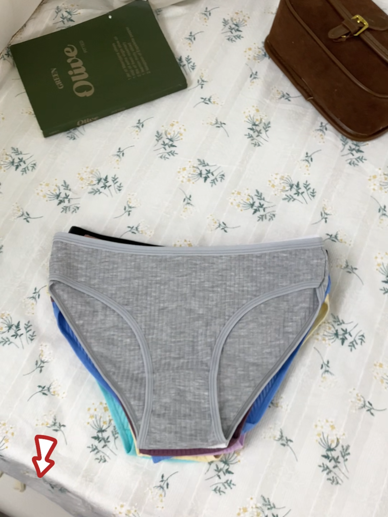 La neta me encantan… ya quiero otro pack.#pantiesmujer #ropainterior #algodonmujer #comodidadtotal #lenceriabasica #outfitdiario #tiktokshopmexico #parati #viral