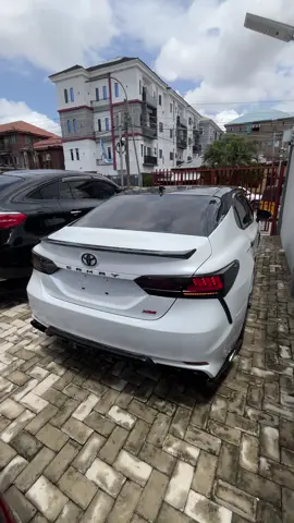 Unregistered 2018 Toyota Camry XSE {Full Option} Luxury interior, panoramic roof, 360 camera, heated & ventilated seats, wireless charging & more 💎 This one is built differently. 📩 DM/Call: 08160372494 #eliteworldautos #camryxse #toyotacamry 