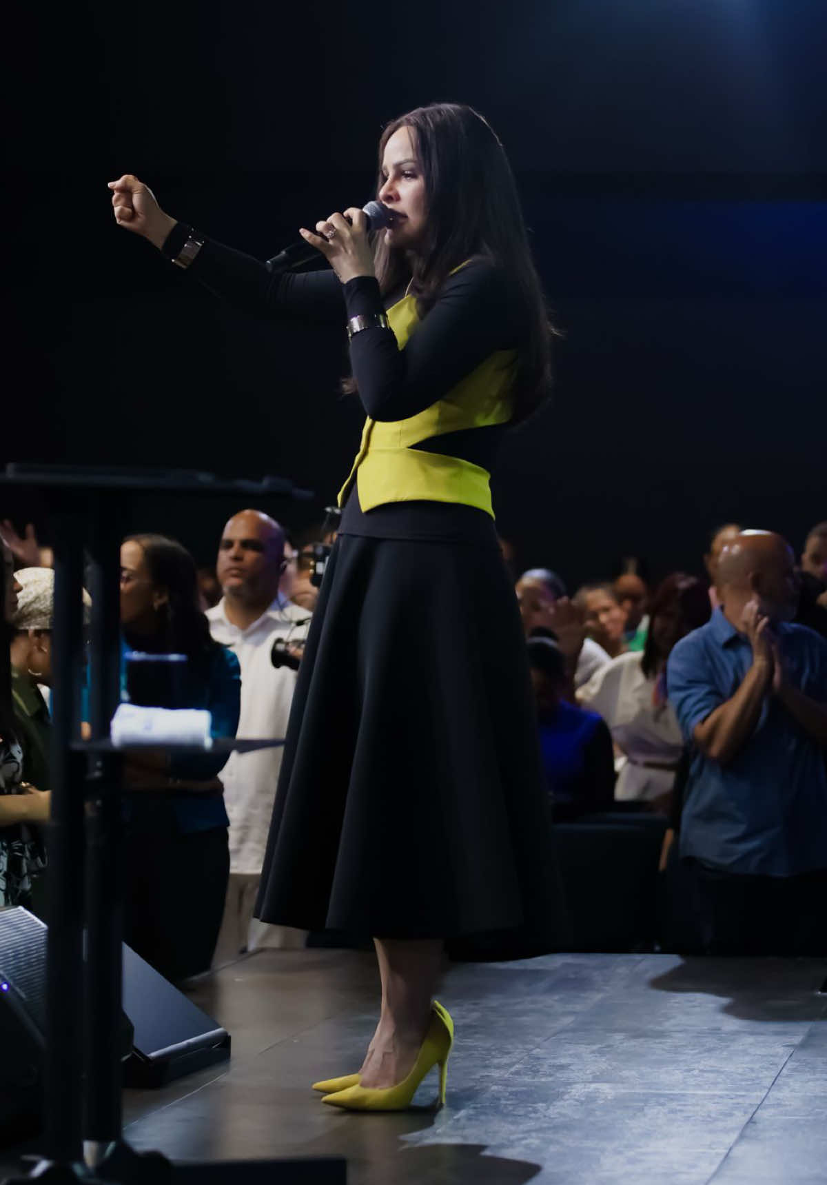 EL CUIDADO DE DIOS CONTIGO ES POR CAUSA DE LO QUE TÚ PORTAS!!! #yeseniathen #tiktok #foryou #Noviazgo #Propósito 
