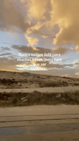 Amoooo viajar con estas músicas de fondo #wiliamluna #viajes #musicasparaviajar #cielo #atardecer 