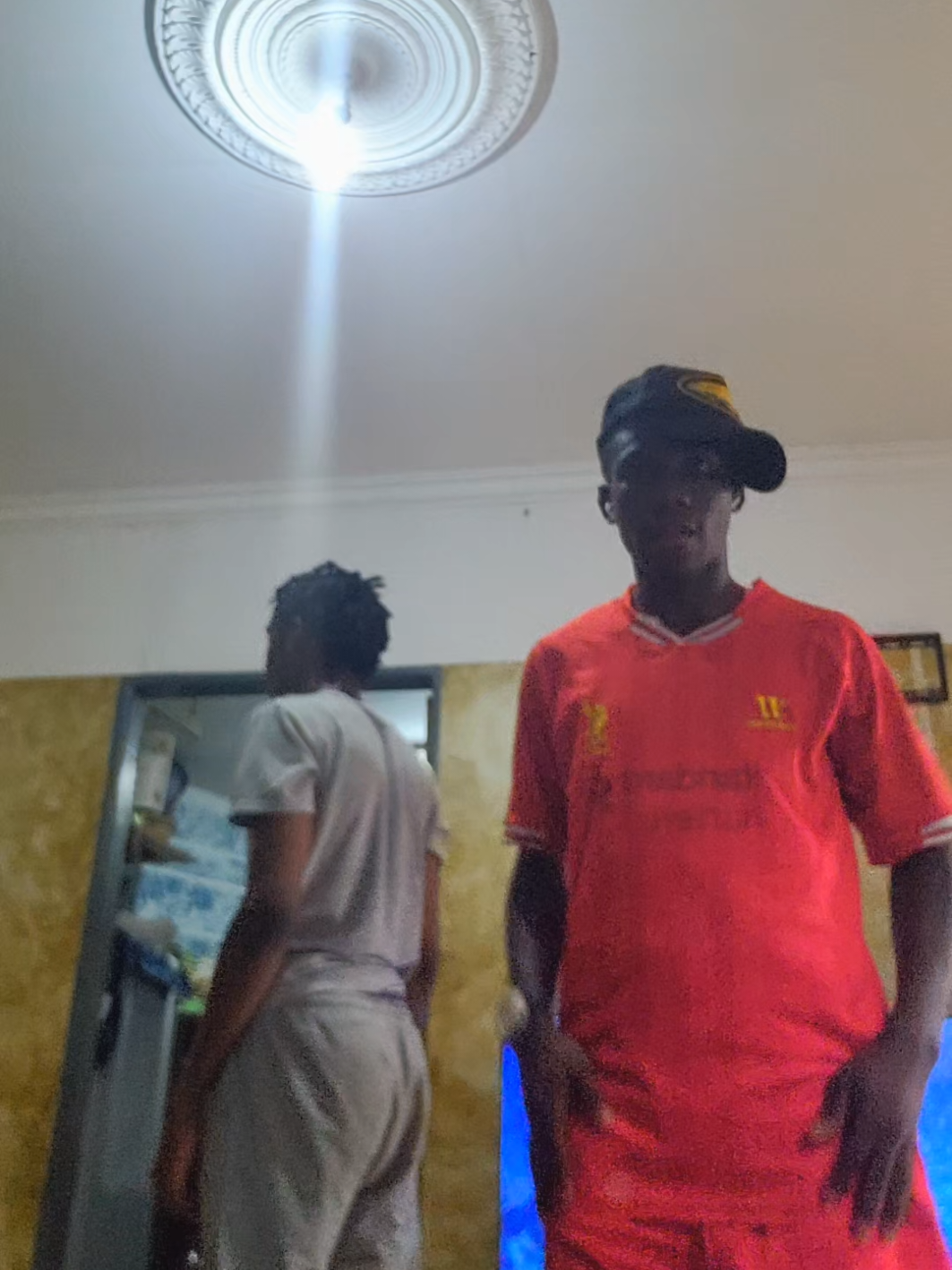si c'est pas mini gaoulé  je sais pas hyn#dance #tiktokafrique🇹🇬🇨🇩🇨🇮🇧🇯🇬🇦🇨🇲🇬🇦 