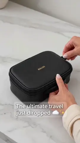 40x Magnification Dual-Sided Handheld Makeup Mirror, 360° Adjustable Stand, Travel Case, Foldable for Precision Grooming, Ideal for Home & Travel #makeupmirror #compactmirror #makeupkitmusthaves #ledmakeupmirror #portablemirror #hellokittyvanitymirror #lightedvanitymirror #beautyproductsvideos #beautytoolsatworks #vanitywithmirror