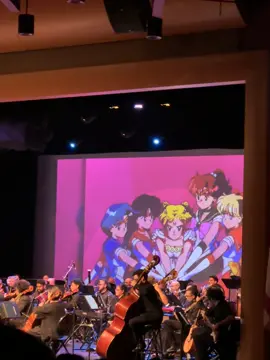 Sailor Moon season 1 music score from episodes 45 and 46 performed by @Miami Pixel Symphony  This is my all time favorite Sailor Moon episode in both DiC dub and Japanese. Unfortunately, I didn’t get all the scouts death. This was a sold out show so people didn’t want to sit in their assigned seats.  #sailormoon #concert #sailormoonmusic #sailorscouts #anime 