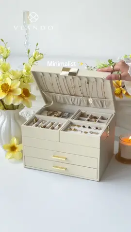 Elegant. Praktisch. Zeitlos  Genau das, was du dir für deine Schätze wünschst ✨ #vlando #minimalist #organization #schmuck 