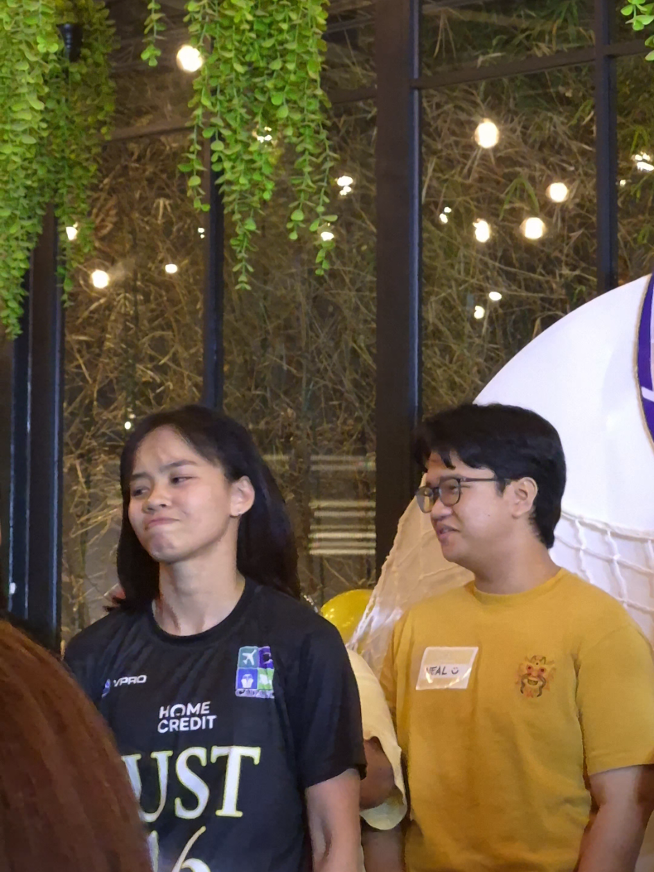 tumpakners category: fruit juice flavor buko juice nga kasi sabi ni cassie #cassiecarballo #ustwvt #ustwvtmeetandgreet #ustgoldentigresses 