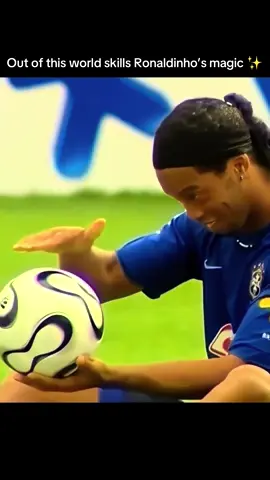 Out of this world skills.. Ronaldinho’s magic! ✨#Soccer #Usa #germany #france #fyp 