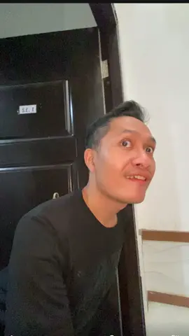 Terakhirnya malah curhat