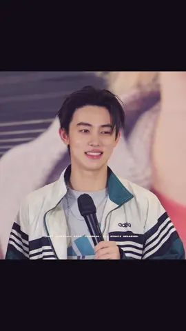 Nháy mắt mún quyến rũ ai đây hả thàn chòng #seonghyeon #les #fyp #xh #viral 