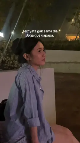 Udah sedamai ini. Tolong jangan dateng lagi