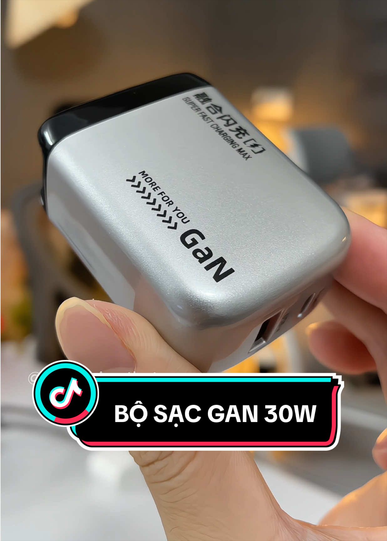 Bác nào mà hay sạc điện thoại qua đêm mà sợ nó nóng máy chai pin thì các bác mua ngay cho em nguyên cả bộ củ kèm cáp sạc chính hãng nhà speed này nha #vietreviewthat #sacnhanh #sacnhanh30W 