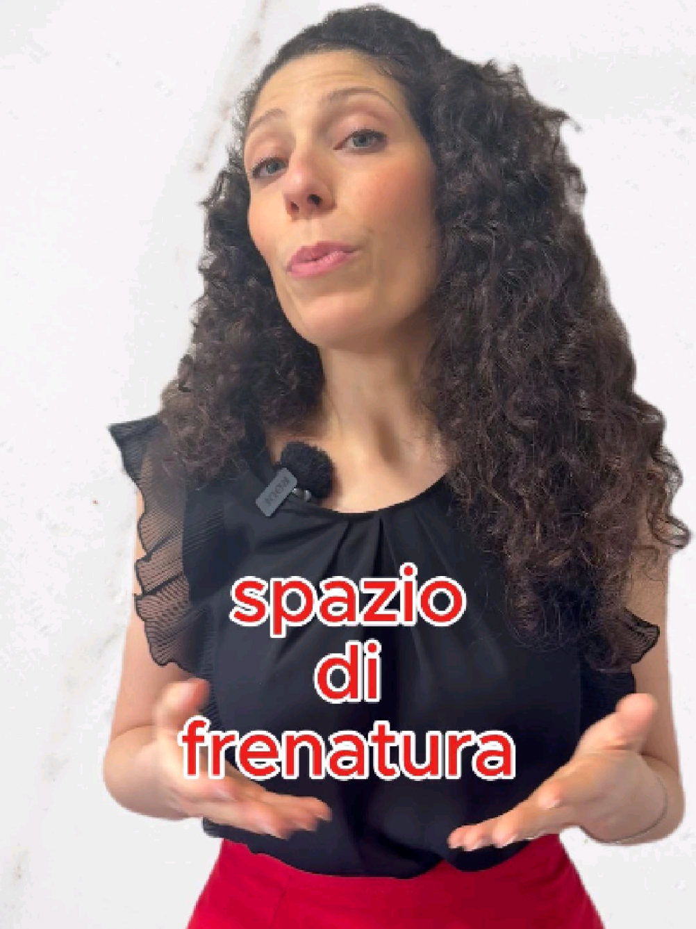 🚗 QUIZ PATENTE B SULLO SPAZIO DI FRENATURA IMPORTANTISSIMO PER L'ESAME TEORICO PATENTE B.  #quizpatenteufficiale #patenteb #patente 