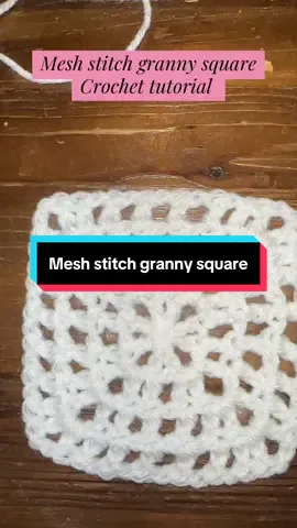 Mesh stitch granny squares Started crochet tutorial! #crochet #crochetgrannysquares #crochetgrannysquare #LearnOnTikTok #crochettutorial 