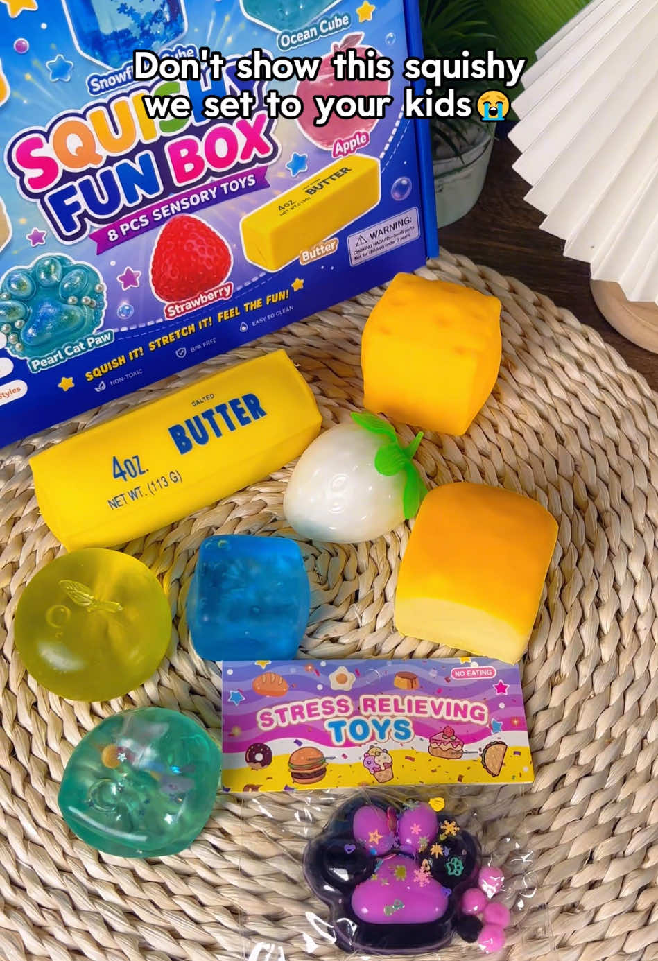 8 viral squishies in one box and somehow the price is still this low 😳✨ #squishy #squishytoy #StressRelief #tiktokshopfinds #viraltoys 