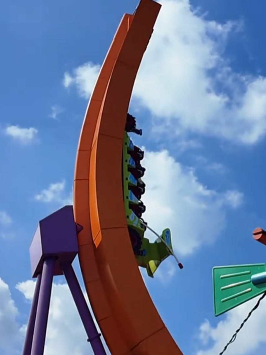 RC Racer is one of the best themed rides in Disneyland Paris! 🎢 Where does RC racer rank on your list for Disney Paris attractions? ✨️ #disneylandparis #disneyparis #rollercoaster #themepark #fyp 