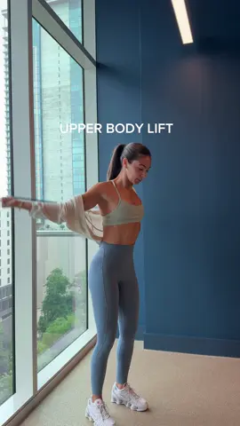 let’s workout ladies!!!  I feel like lifting is coming back on “trend” and I actually couldn’t be happier about it #workout #GymTok 