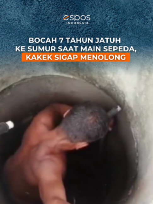 Warga di Kecamatan Pulokulon, Grobogan, dibuat panik setelah seorang bocah perempuan berusia sekitar tujuh tahun terjatuh ke dalam sumur, Sabtu (16/5/2026). Bocah itu diduga terjatuh saat bermain sepeda di sekitar lokasi sumur. Dalam video yang beredar, seorang pria paruh baya yang disebut sebagai kakek korban nekat turun ke dasar sumur menggunakan peralatan seadanya demi menyelamatkan cucunya. Suasana di lokasi sempat menegangkan karena warga berjibaku melakukan evakuasi sambil memastikan kondisi korban tetap aman. Berdasarkan informasi yang beredar, bocah tersebut akhirnya berhasil dievakuasi dalam kondisi selamat.