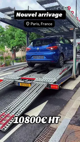 🚗 SPÉCIALE EXPORT ALGÉRIE 🇩🇿 Prix : 10800€ HT Renault Clio 5 Équilibre ⚡ Puissance : 90 CH ⚙️ Boîte manuelle 📏 Kilométrage : 64000 km 📅 1ère immatriculation : 29/09/2023 📍 Disponible sur Paris immédiatement  🎁 Dossier export offert 🚢 Livraison possible vers l’Algérie 📲 WhatsApp : 06 37 01 14 59 / +213 794 01 89 13 https://www.instagram.com/reel/DX2KgXhNjVy/?igsh=MWhpNzJwM2ZtNWE0Nw== https://vm.tiktok.com/ZNRpejrUR/ #bejaia #jijel #skikda #alger #الشعب_الصيني_ماله_حل😂😂 