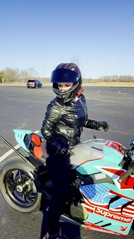 #katyaalmaz #katyadealmaz #katyadealmas #katyaalmas #katyalealmas katyalealmaz     Ducati  motoblogger    motoblog  motoblogging  motoidol  motolegend ducatirider  ducatirides  ducatigirl  motogirl katyaalmasrides katyaalmazrides katyarider katyarides almazrider almasrider almazrides almasrides katyaxrider katyaxrides motorcycle moto motorbike bike Katya Almaz 