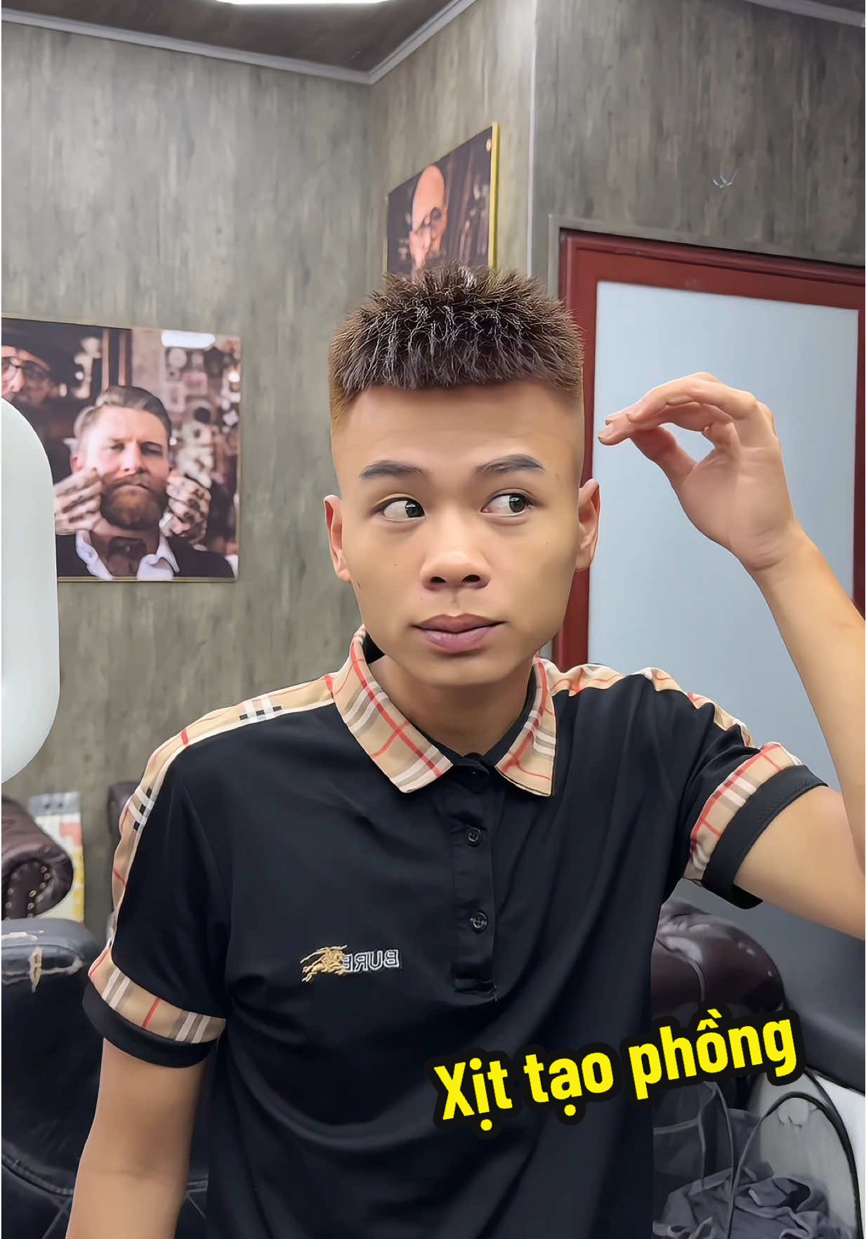 Bí quyết giúp vuốt tóc dễ dàng hơn #tung6ngon #flashsale #xittaophongtoc @LIRAN 