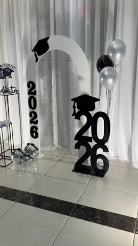 تنسيقنا لخريجاتنا الجميلات 🎓👩🏻‍🎓🪩#منسقة_حفلات #منسقة_حفلات_الجبيل #بوث_تصوير #كورنر_تخرج #منسقة_حفلات_الجبيل 