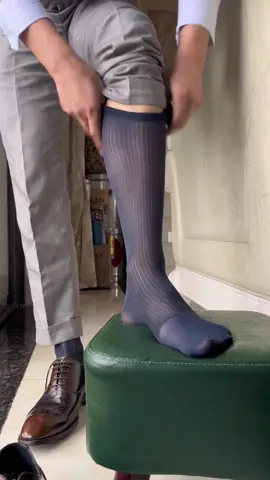 Vớ ở góc trái  #fyp #sheer #outfit 