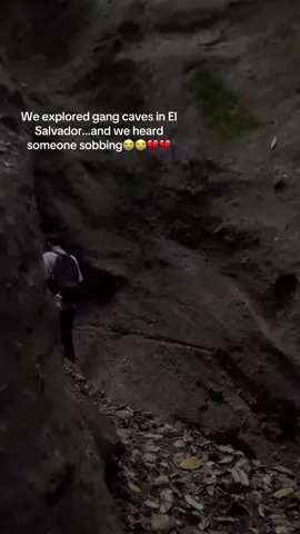 We heard sobbing while exploring the caves that were once used by gangs in El Salvador to take their victims😭 there was nothing surrounding us that could’ve possibly made that sound #elsalvador #caves 