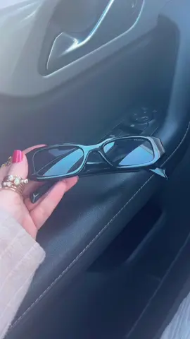 Fashion Retro 90s Y2K Sunglasses Women Men Trendy Rectangle Oval Square Black Shades