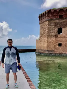 Fort Jefferson: This enormous military fort built in the mid-1800s on a tiny island off the coast of Florida is one of the most unique buildings in the USA. Despite its enormous scale (it is the largest brick masonry building in the Americas/16,000,000 bricks!) and construction expense, Fort Jefferson was used only briefly as a fort; later uses were as a prison, a coal refueling station for ships, a base for marine biology research, and now open for visitors. We arrived by seaplane from Key West on a humid day.  This is a flashback to August 2020. Fort Jefferson, Dry Tortugas National Park, Florida.