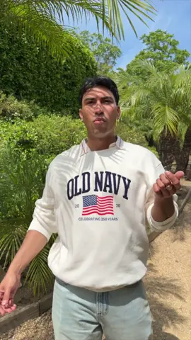 does anyone have sunscreen #oldnavypartner @Old Navy 