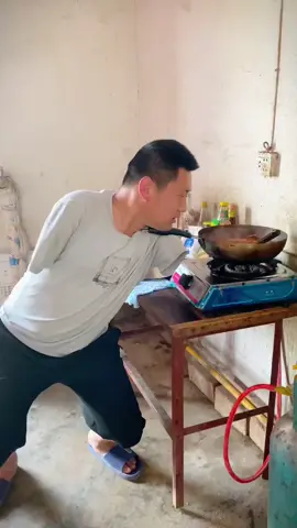 भगवानले दिएकाे पीडा भाेगनै परने टुकरिएकाे मन😭😭