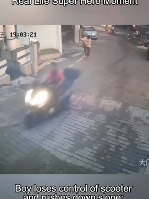 Real Life Super Hero Moment#heartwarming#life#shortstories#confidence#challenge#fypシ#kindness#viral