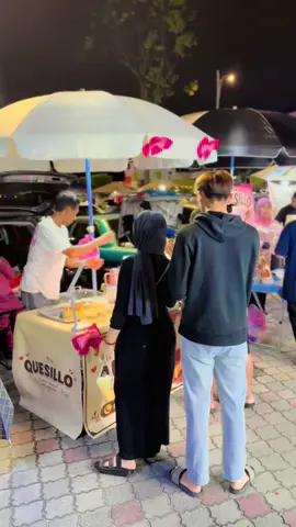 Thankyou korang untuk malamni ‼️9:55pm dah sold out 🫠 #carbootsale #quesillo #stadiumselayang 