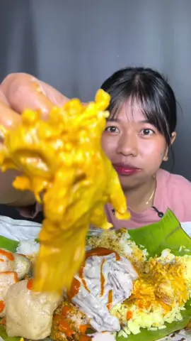 Mukbang Nasi padang pagi sore🤤 #makan #mukbang #nasipadang #pagisore 
