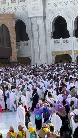 #11 million people in front of kabba 2026♥️🤲🏻#makkahmadinah🕋 #حج2k26 #10millionviews #حج مبارک