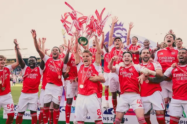 Photos of The Arsenal team right after lifting the English Premier League in 2026.  #arsenal #champions #epl 