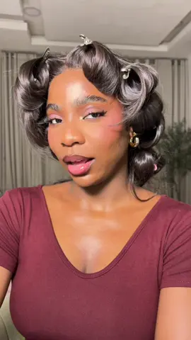 I love makeup!!😭😍 I’m pretty sure I saw the blush technique from @Paintedbyesther ✨ #blackgirlmakeup #pinkblush 