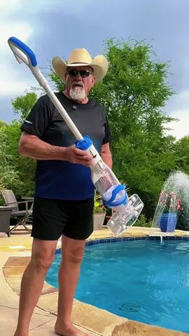 20 V rechargeable pool, vacuum cleaner. #summervibe #Outdoors #pool#poolvacuum #springglowup 